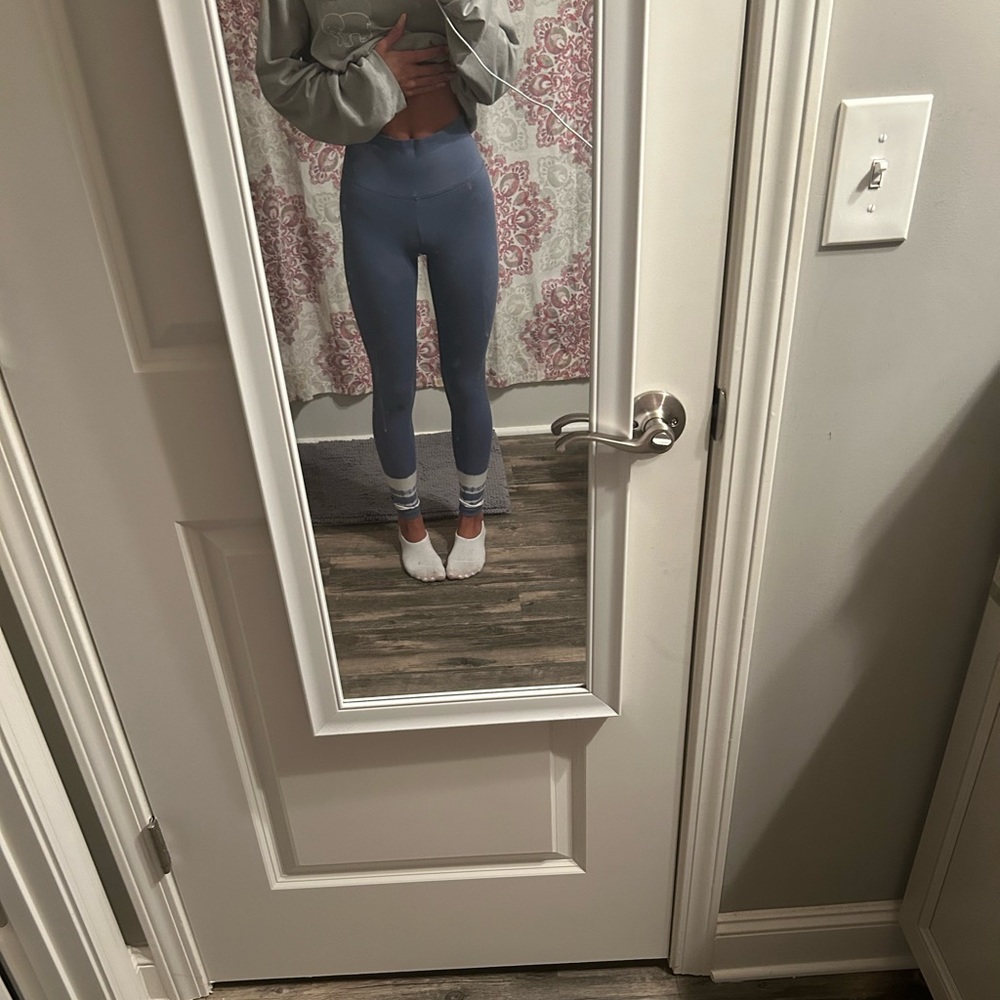 Aerie chill.play.move leggings